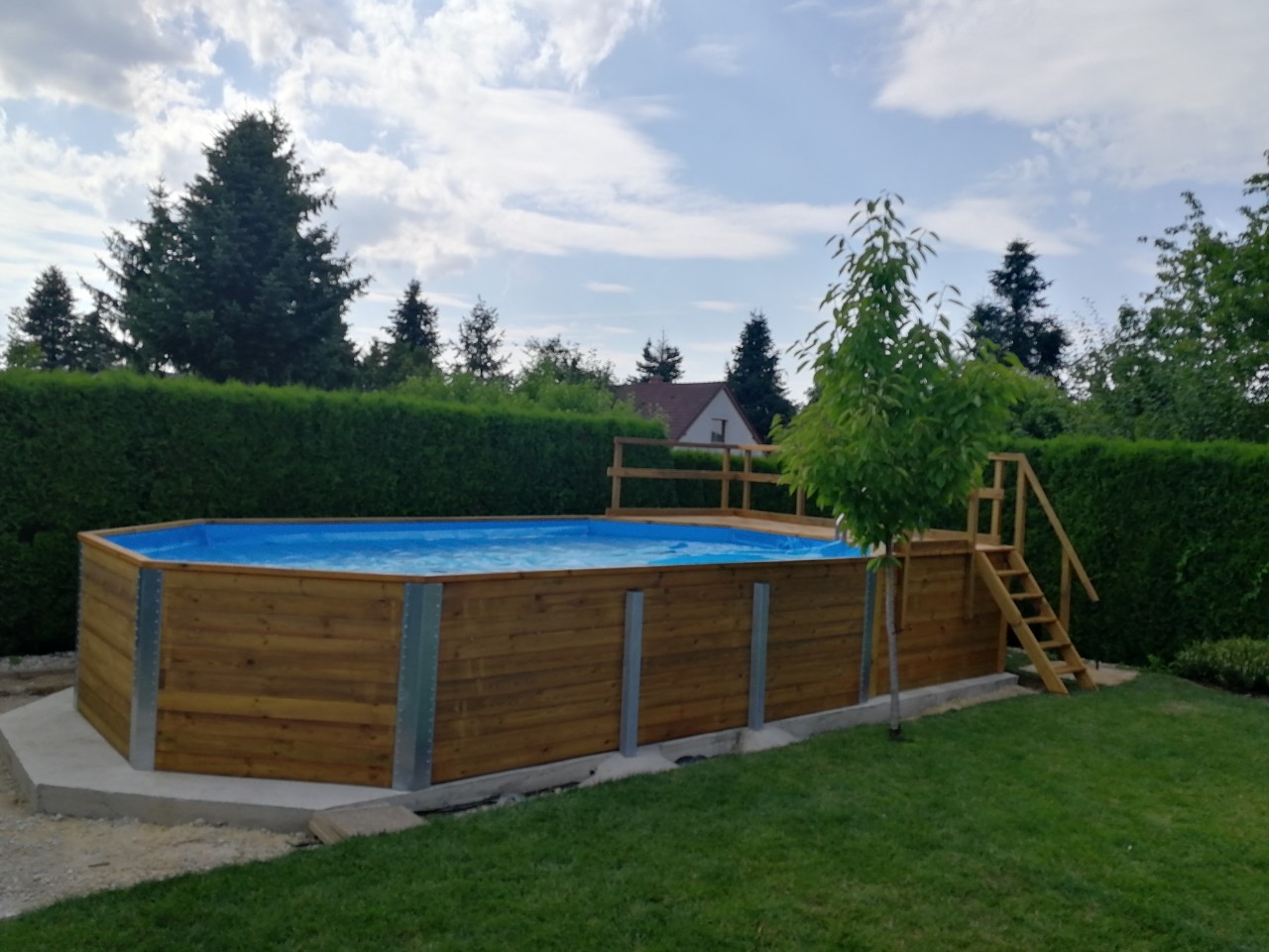 Medence felszín feletti Málta Weka pool - 18. kép