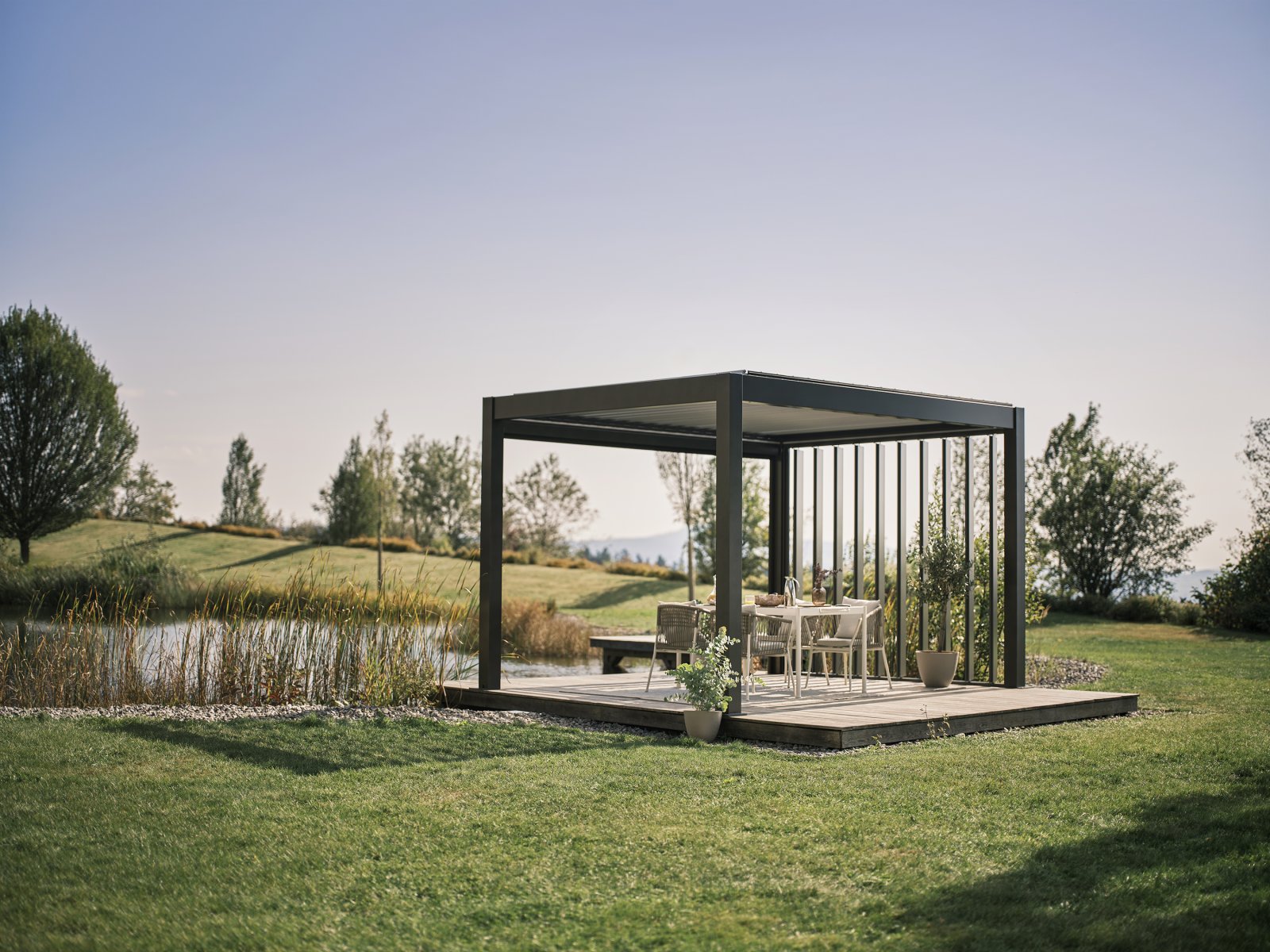 Biohort pergola lamellás oldalfal - 5. kép
